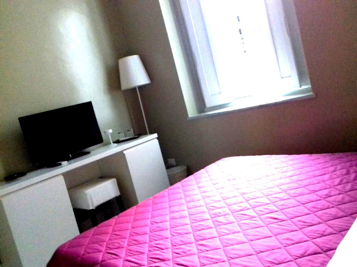 Dulcis Inn River Рим Екстериор снимка